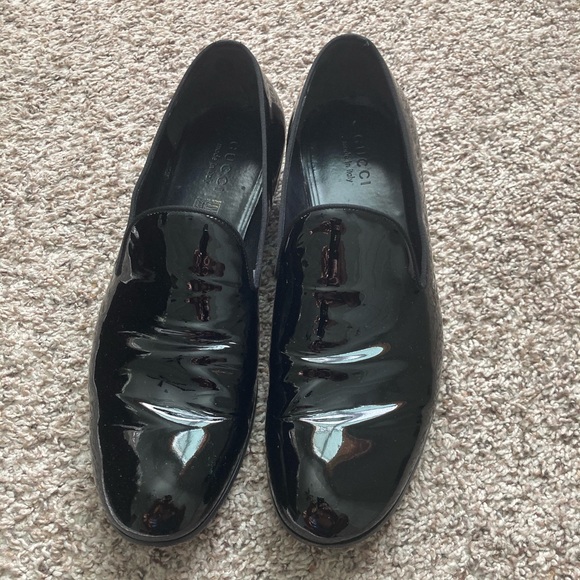 Gucci Shoe - Picture 1 of 7